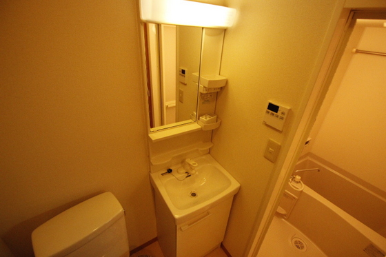 洗面設備　※別部屋の写真です