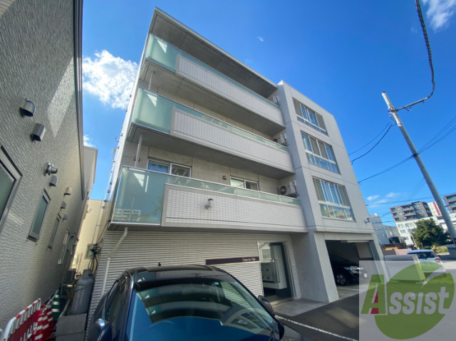 建物外観　札幌市中央区北２条西「Ｅｓｔａｖｉｅ円山」