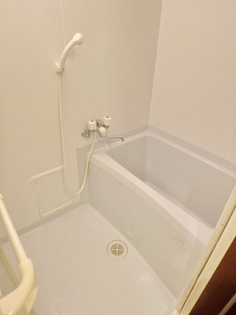 サンデューク恋ヶ窪IIの風呂写真