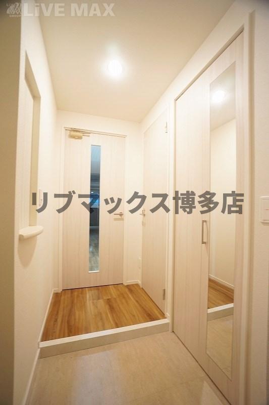 玄関　奥行きのある玄関部分★