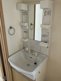 都営大江戸線 中野坂上駅 徒歩6分 3階建 築23年の内装写真