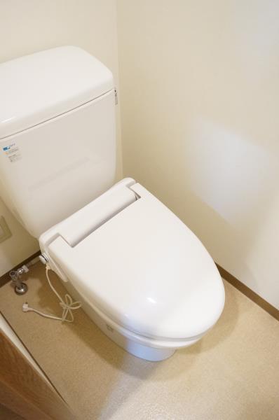 トイレ　落ち着いたトイレです