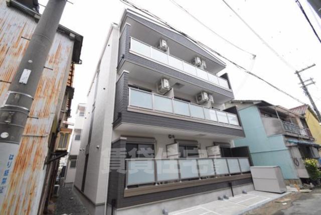 F asecia ENIFの外観写真