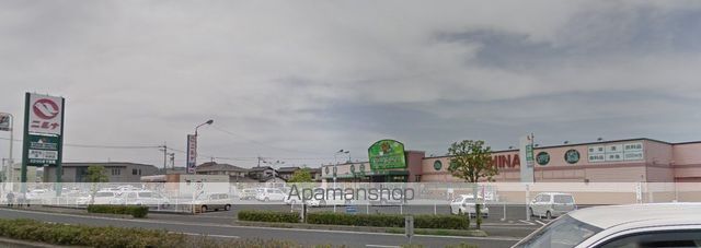 スーパー　ニシナフードバスケット西原店（スーパー）まで503m