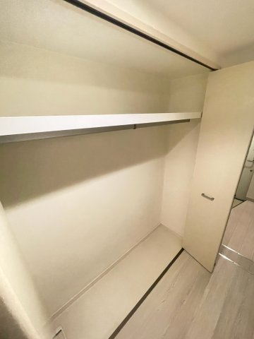 ＪＲ内房線 本千葉駅 徒歩6分 2階建 築16年の内装写真
