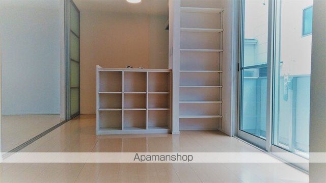 ヨキランタ玉堤の居間写真