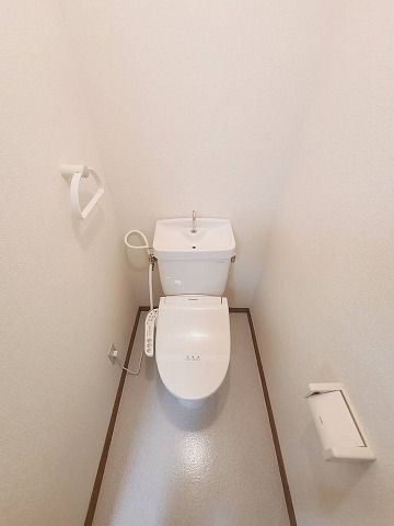 コーポ上乃木のトイレ写真