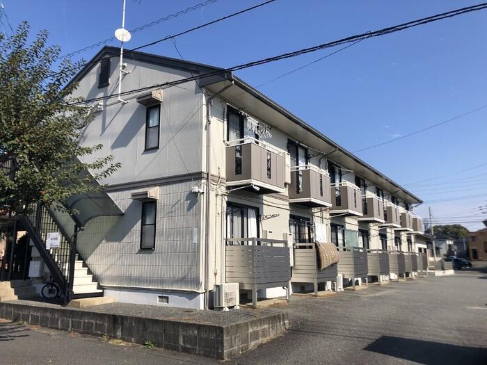 建物外観　閑静な住宅街