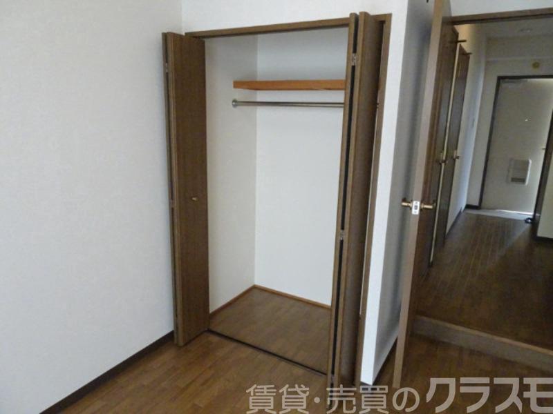 収納　クローゼット