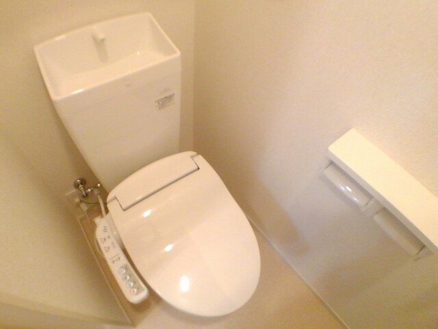 トイレ　シンプルで使いやすいトイレです