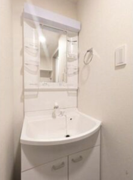 都営新宿線 篠崎駅 徒歩10分 3階建 築1年の内装写真