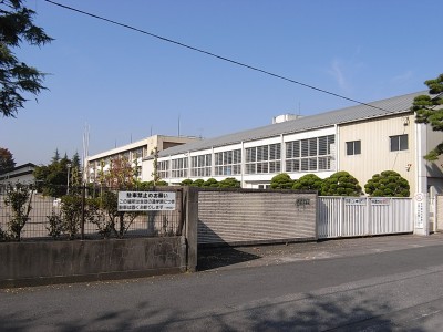 中学校　宇都宮市立陽北中学校（中学校）まで1087m