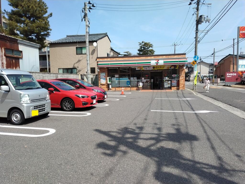 コンビニ　セブンイレブン新潟明石店（コンビニ）まで404m