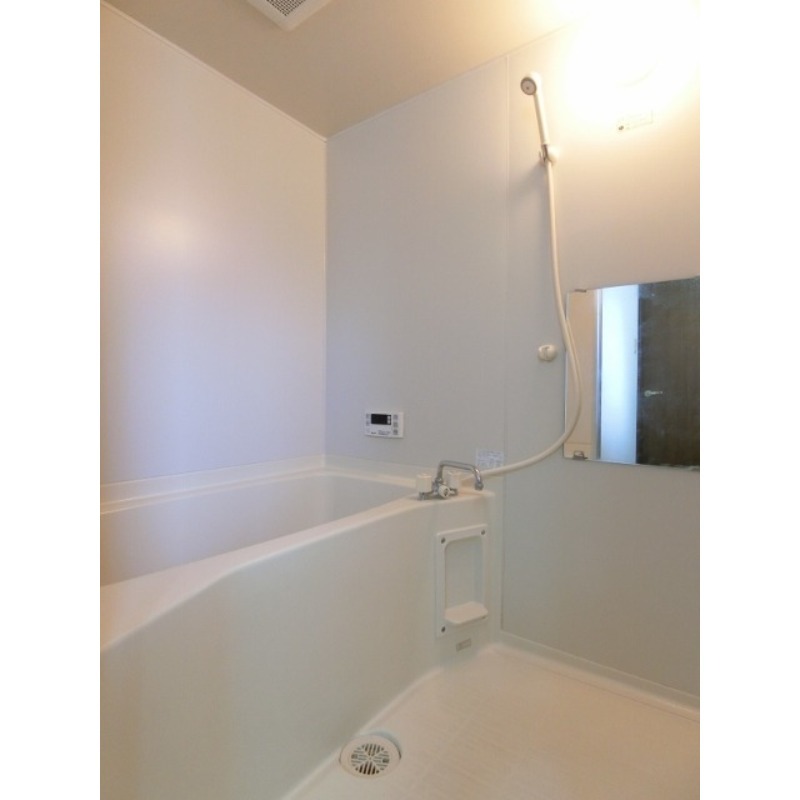 バス・シャワールーム　図面と現状に相違がある場合には現状を優先