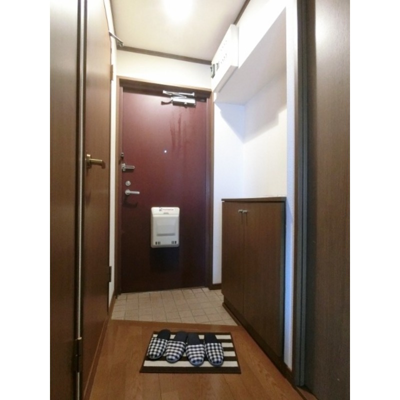 玄関　図面と現状に相違がある場合には現状を優先