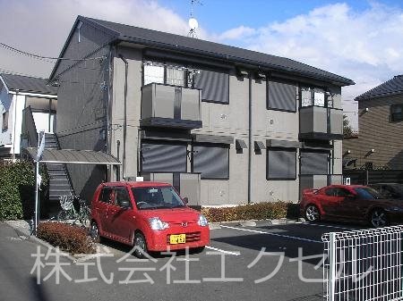 立川市一番町のアパートの建物外観