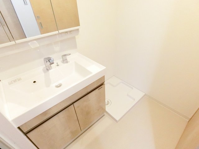 洗面設備　詳細は、RISUMO江坂本店までお問合せください♪