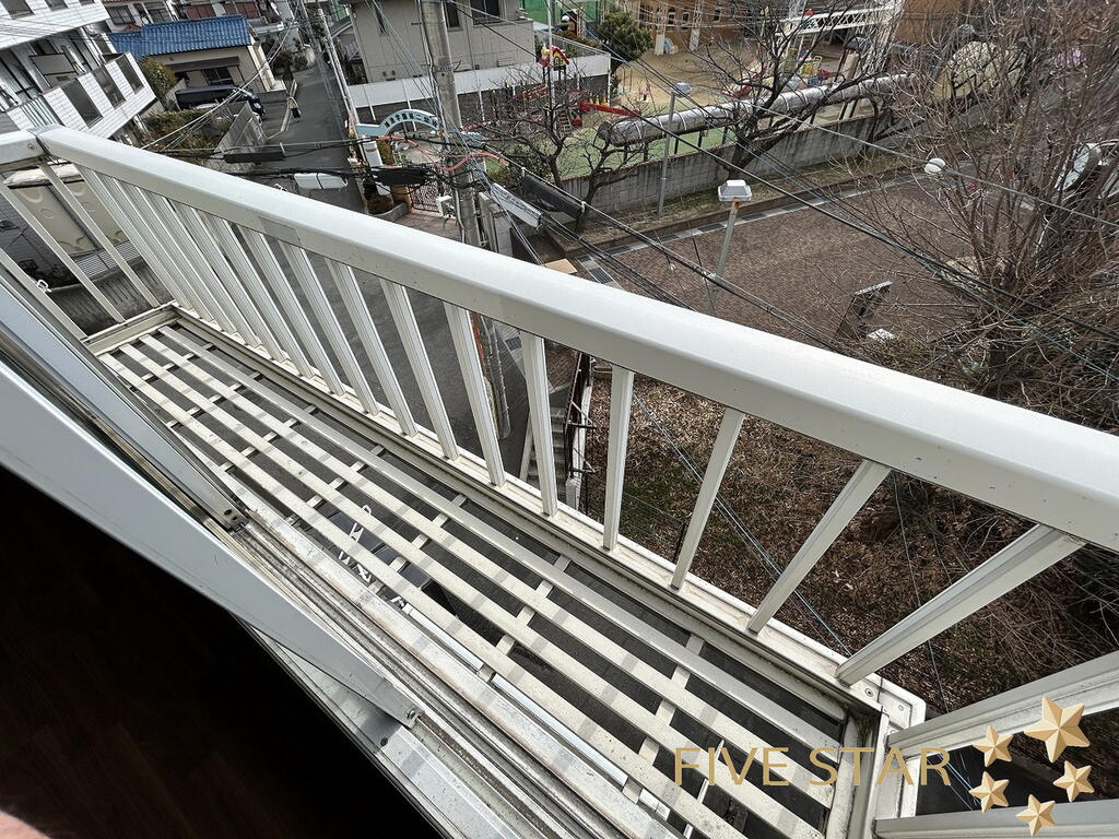 京阪本線 枚方市駅 徒歩13分 4階建 築39年の内装写真