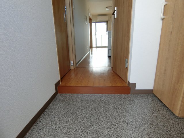 玄関　詳細は、RISUMO江坂本店→06-6155-7137まで♪