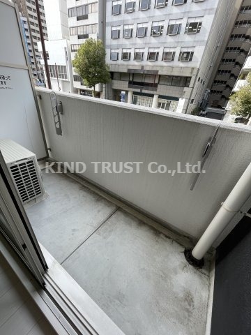 バルコニー　広々としたバルコニーです