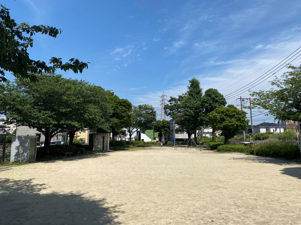 【田上コーポの公園】