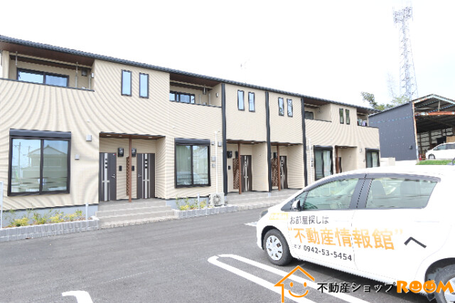 【みやま市高田町下楠田のアパートの建物外観】