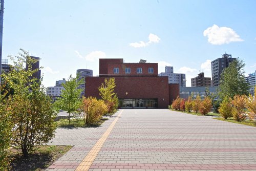 【札幌市白石区東札幌四条のマンションの小学校】