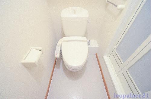 トイレ　備品や設備仕様は号室等により異なります現地をご確認下さい。