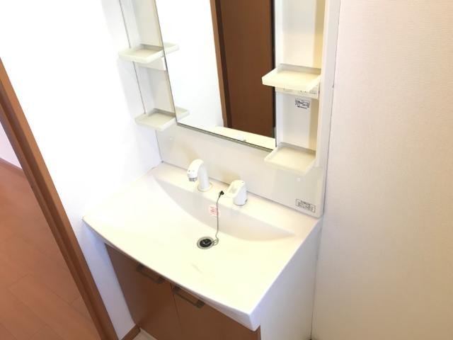 洗面設備　洗髪洗面化粧台