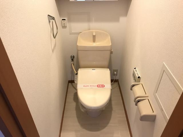 トイレ　シャワー付トイレ