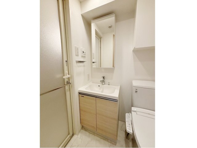 洗面設備　おしゃれな内装です