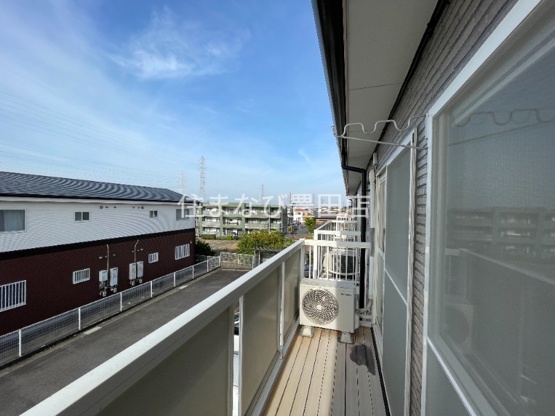 バルコニー　同型別部屋写真