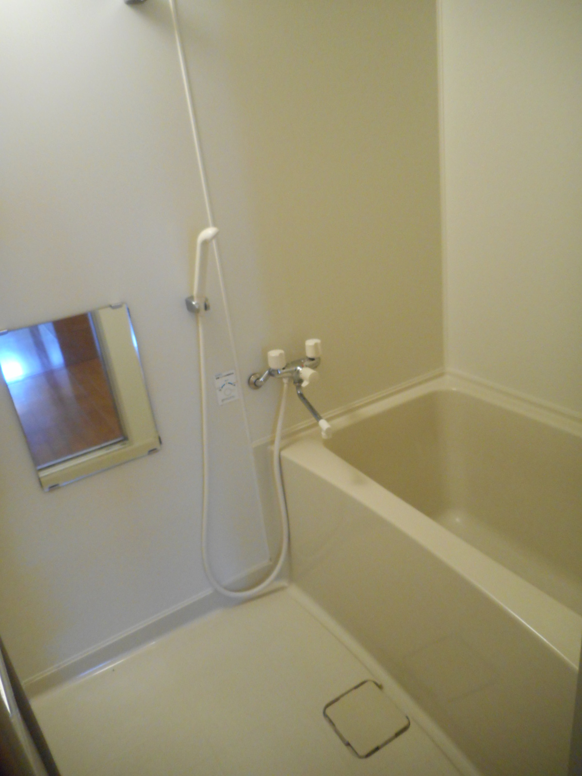 バス・シャワールーム　別室画像使用