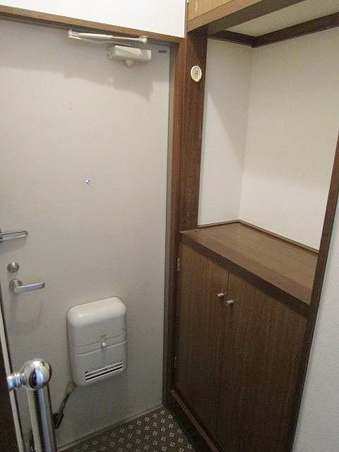 玄関　★お問い合わせはタウンハウジングまで★