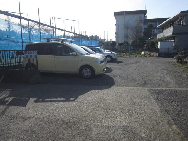 駐車場　★お問い合わせはタウンハウジングまで★