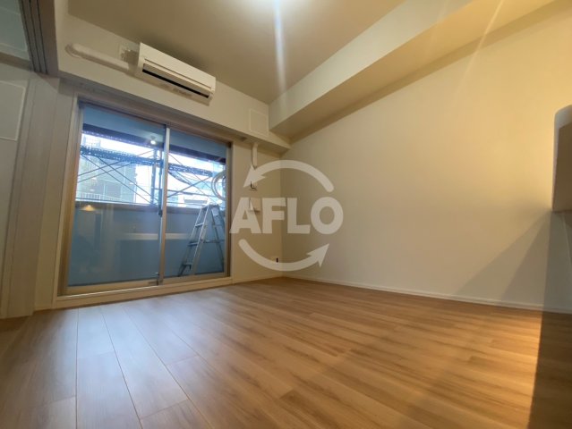 居室・リビング　スプランディッド城東関目　リビング