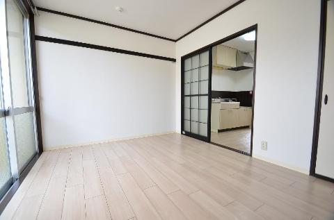 居室・リビング　リビング