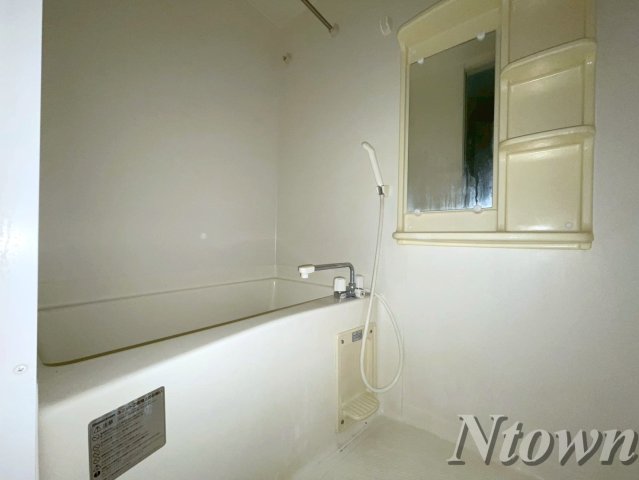 バス・シャワールーム　お風呂で日々の疲れを落としましょう