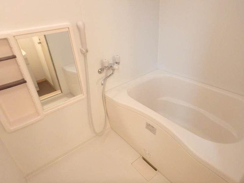 バス・シャワールーム　図面と現状に相違がある場合には現状を優先