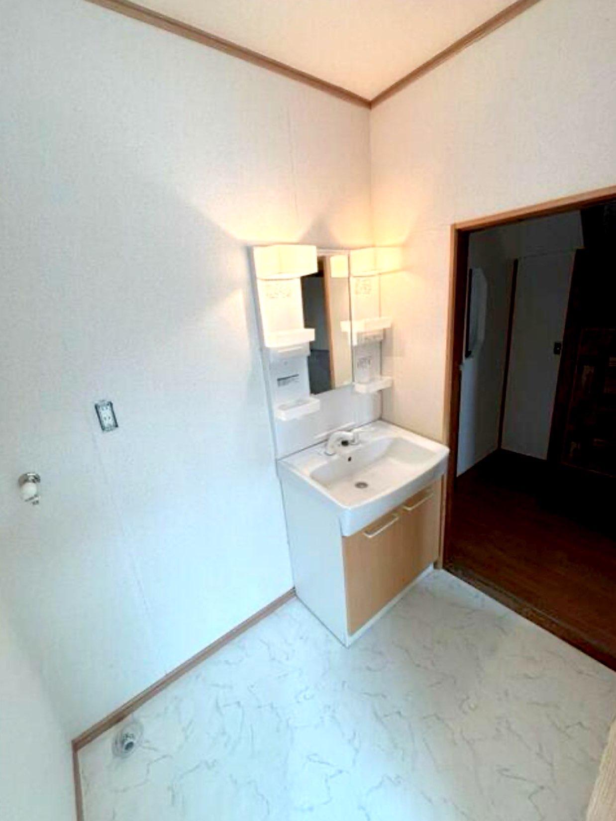 洗面設備　洗面クリーニング済