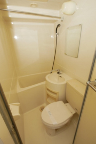 洗面設備　※別部屋の写真です