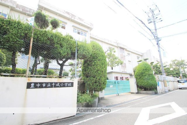 小学校　千成小学校（小学校）まで457m