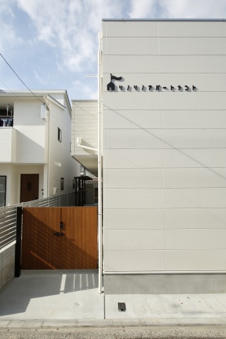 エントランス　エントランス