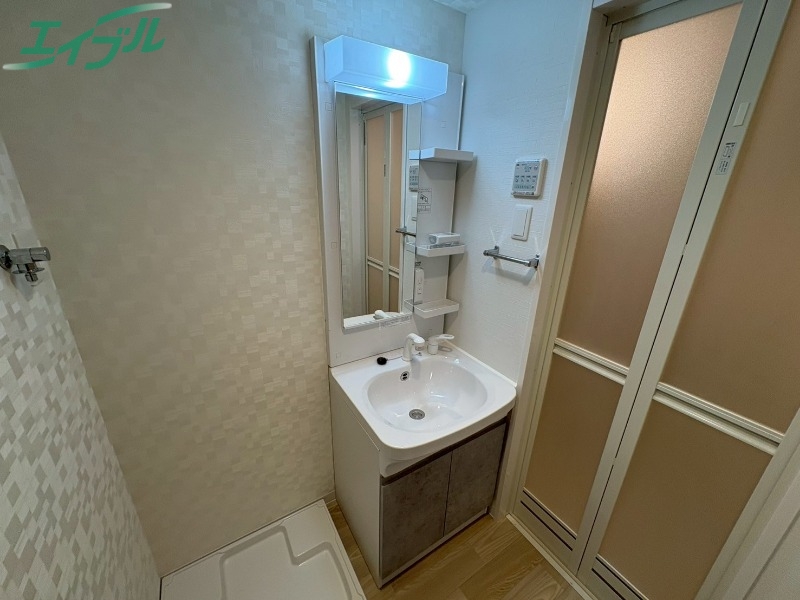 洗面設備　同型別部屋参考