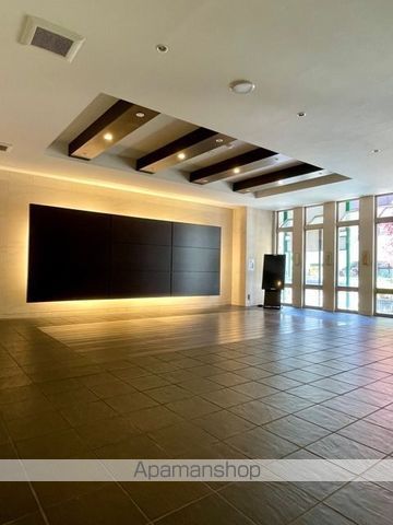 ロビー　ロビー