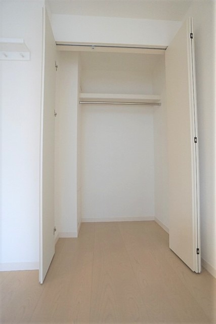 収納　奥行たっぷりのクローゼット