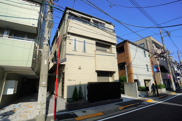 建物外観　ミサワホームの築浅物件