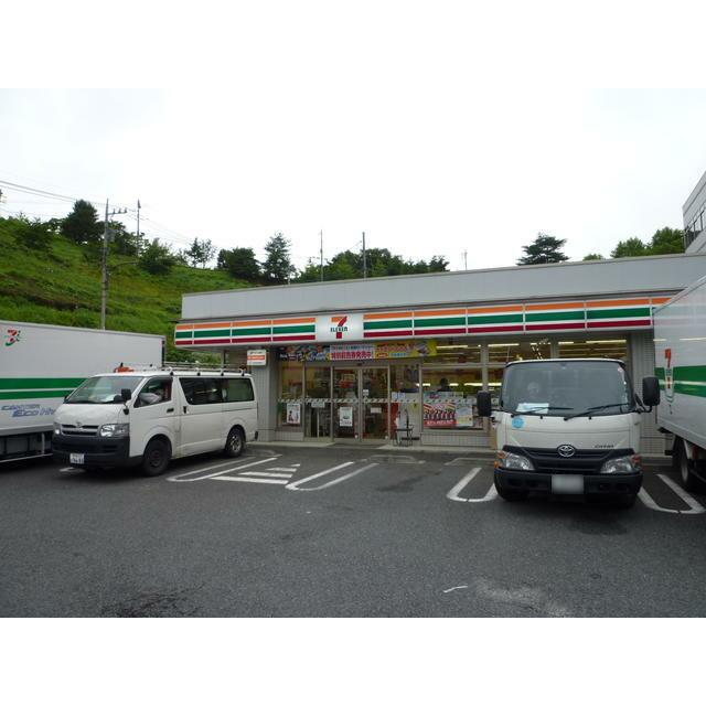 コンビニ　セブンイレブン　多摩山王下１丁目店（コンビニ）まで429m