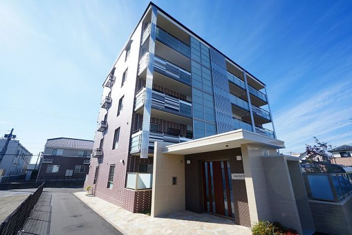 建物外観　おしゃれな外観です