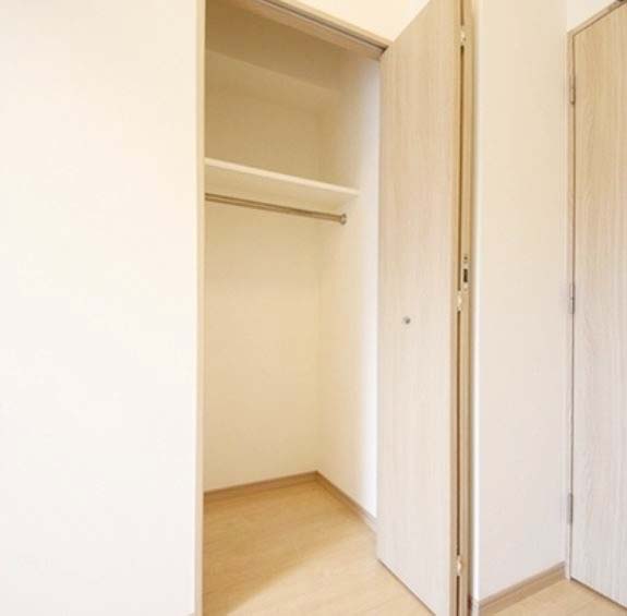 収納　★ハンガーラック付き収納★